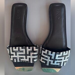 Perfect pop of sparkle for holiday parties! INC Black/Silver Geometric Sandals